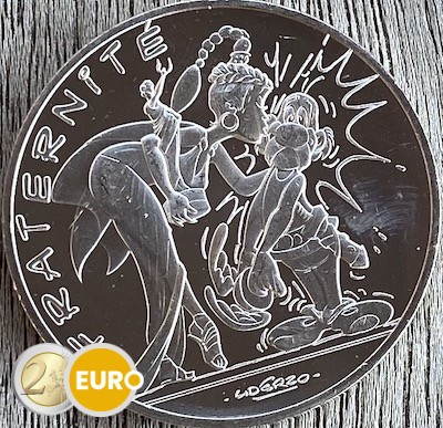 10 euros France 2015 - Asterix fraternité et Latraviata